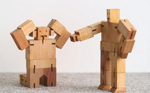 粘木頭，木頭和木頭之間用什么膠比較好?